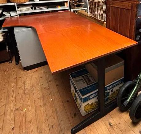 IKEA Galant bureau 1.60 x 1.60 met aanzetstuk, Ophalen, Gebruikt