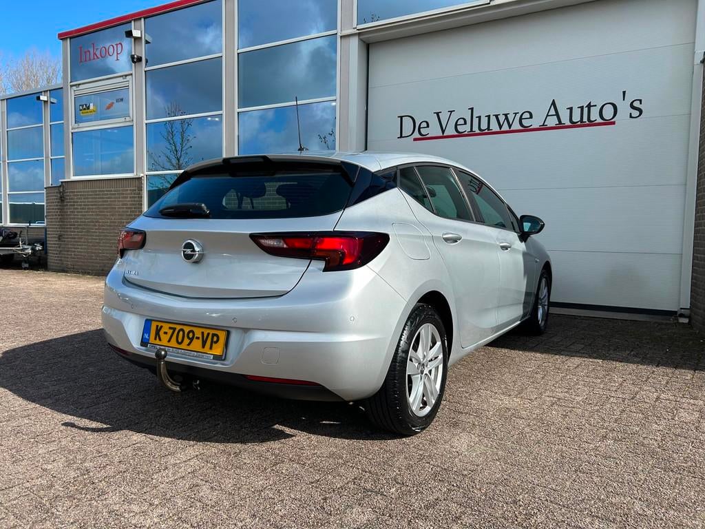 Opel Astra 1.2 Edition|1e eigenaar! |Trekhaak|Carplay|, Voorwielaandrijving, Stof, 1199 cc, 620 kg