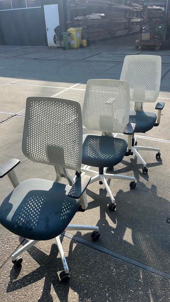 3 x witte GEBRUIKTE daulpin stoelen, Ophalen of Verzenden, Gebruikt, Wit