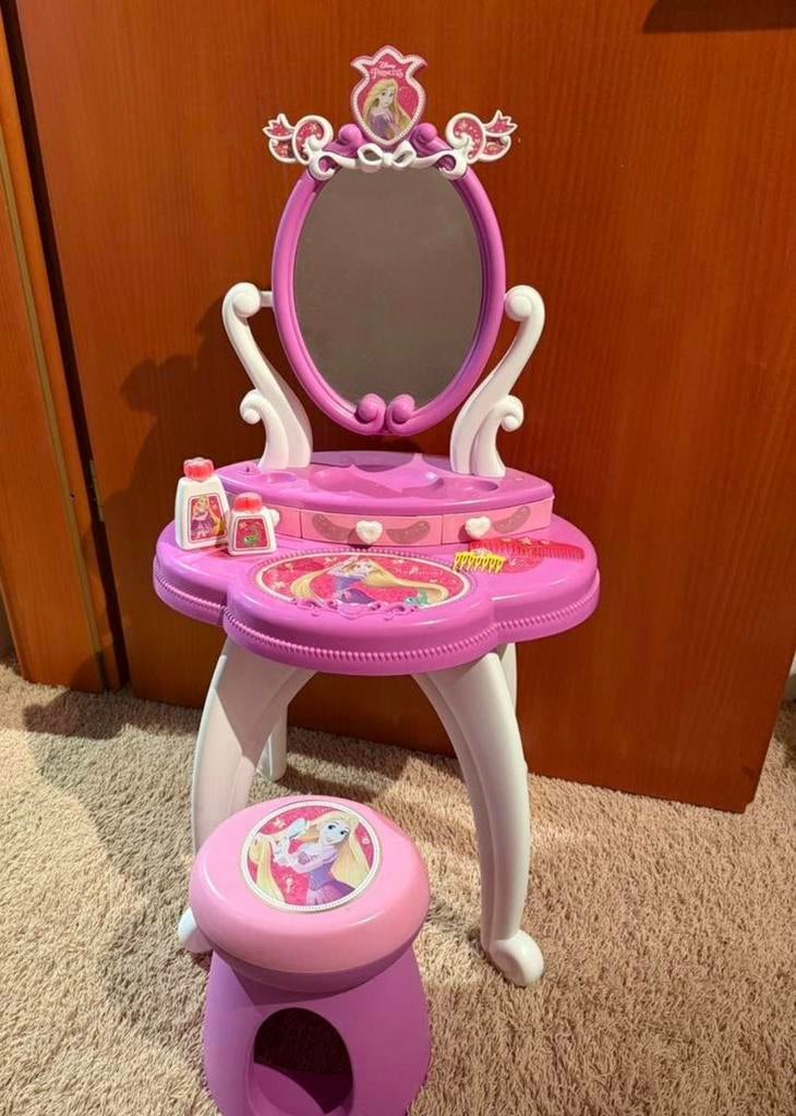 Disney make-up kaptafel Rapunzel (met accesoires), Ophalen, Zo goed als nieuw, Meisje