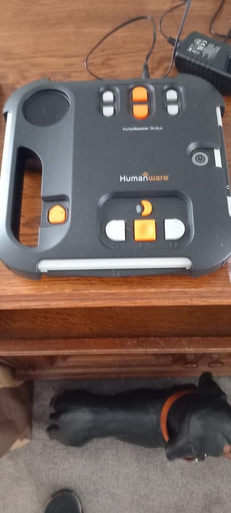 Humanware VictorReader Stratus cd-speler, Ophalen