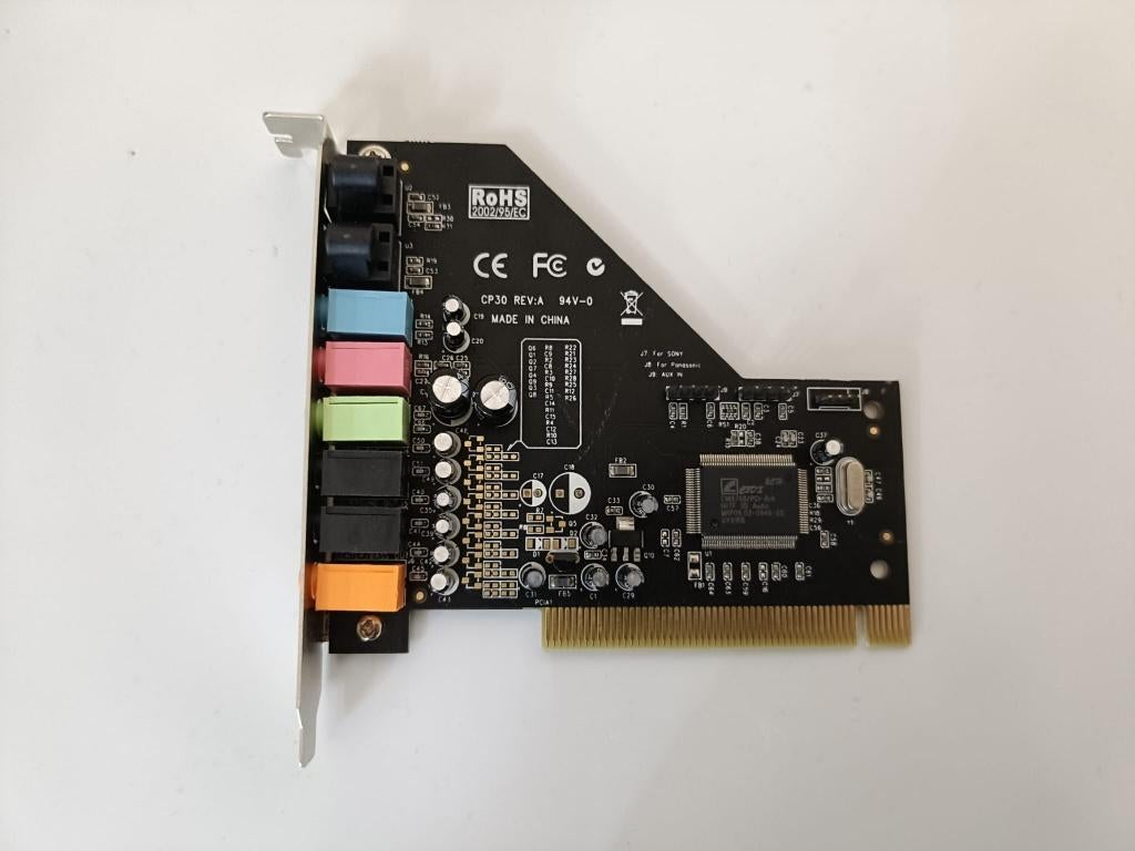 CMI8768 pci 8ch soundcard RoHS, Computers en Software, Geluidskaarten, Gebruikt, Intern, Ophalen of Verzenden