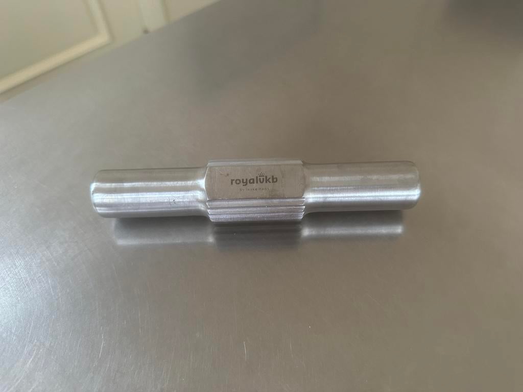 Knoflookpers/roller design Royal VKB, Ophalen of Verzenden, Zo goed als nieuw, Rvs of Chroom