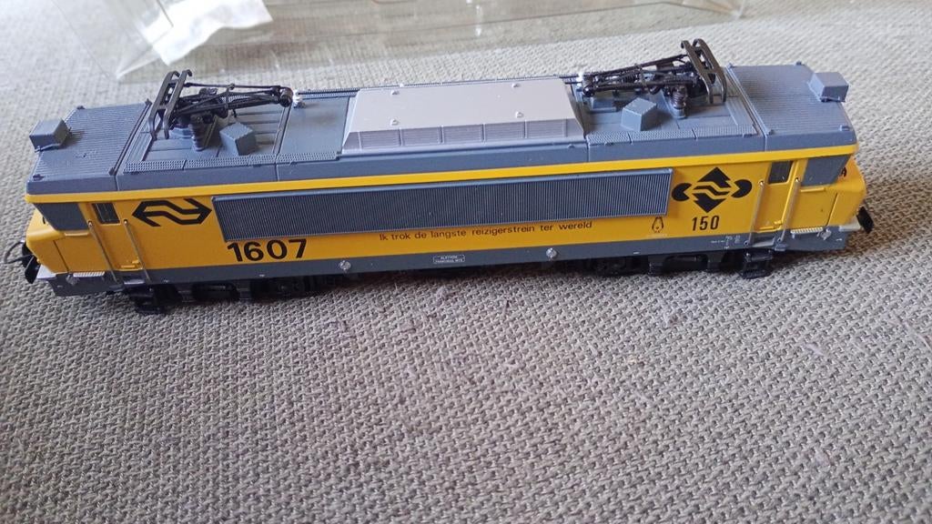 Märklin 3326 gelijkstroom (loc 1607), Hobby en Vrije tijd, Modeltreinen | H0, Gebruikt, Ophalen of Verzenden, Märklin, Gelijkstroom