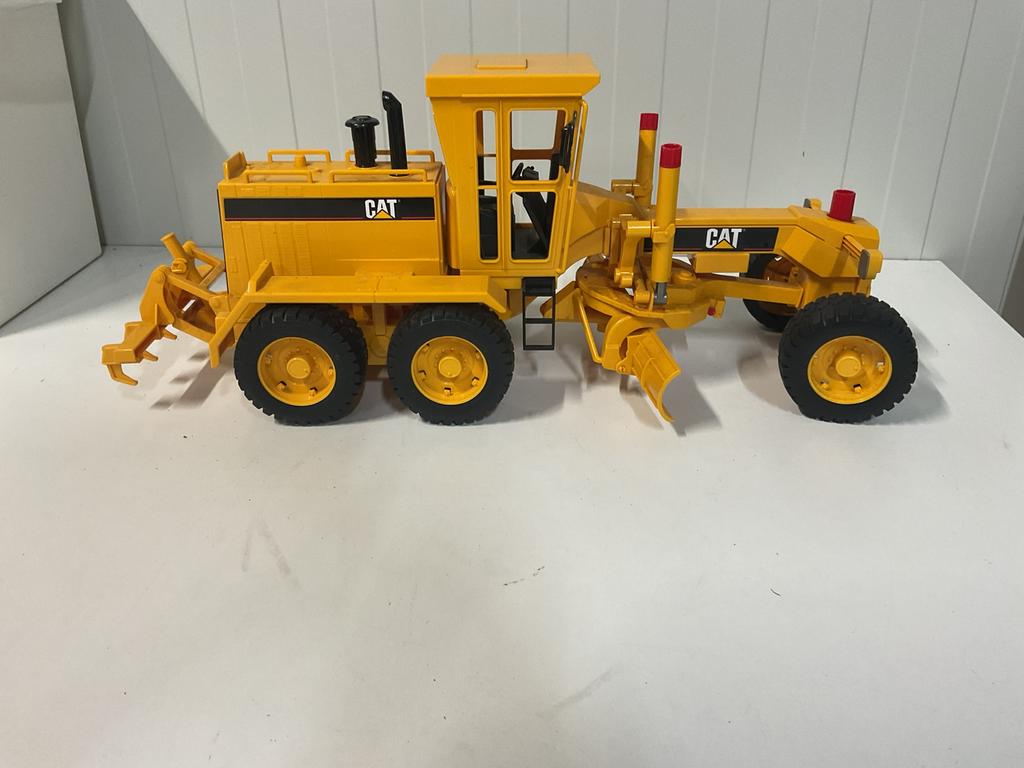 Bruder Caterpillar CAT zeer mooi, Ophalen, Gebruikt
