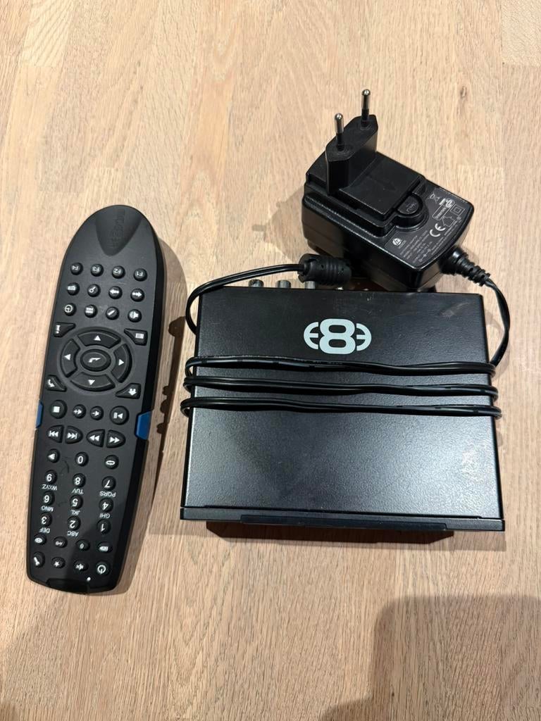 Mede8er Med400x2s mediaspeler., Ophalen of Verzenden, Zo goed als nieuw