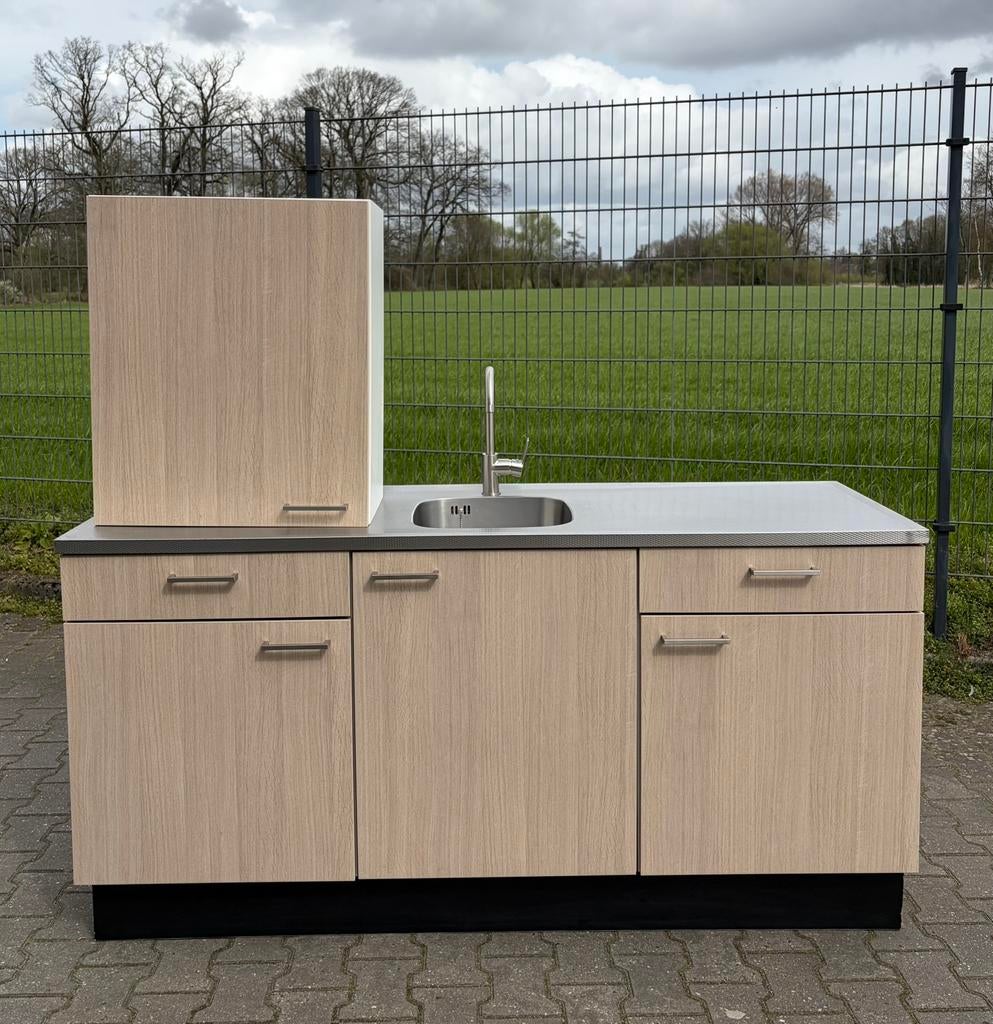 Bribus Keuken/ Keukenblok Z.G.A.N., Ophalen, Zo goed als nieuw