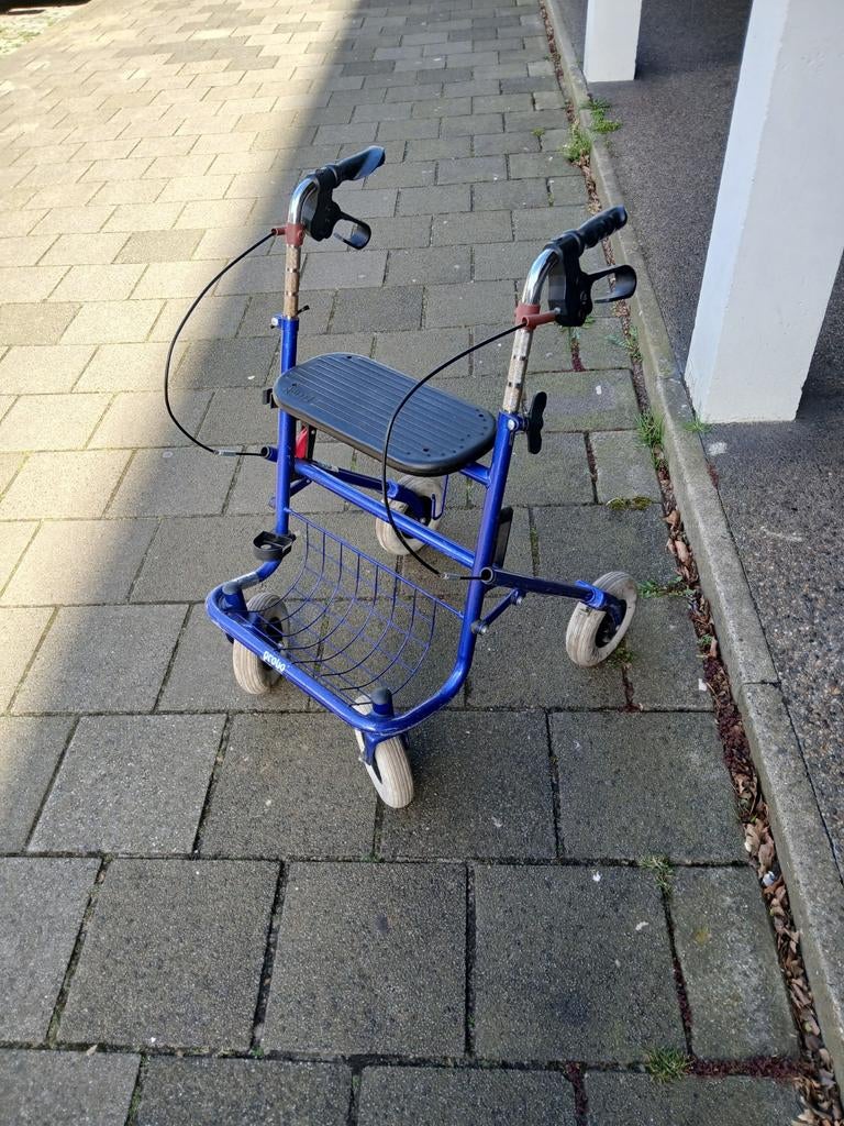 Rollator, Ophalen