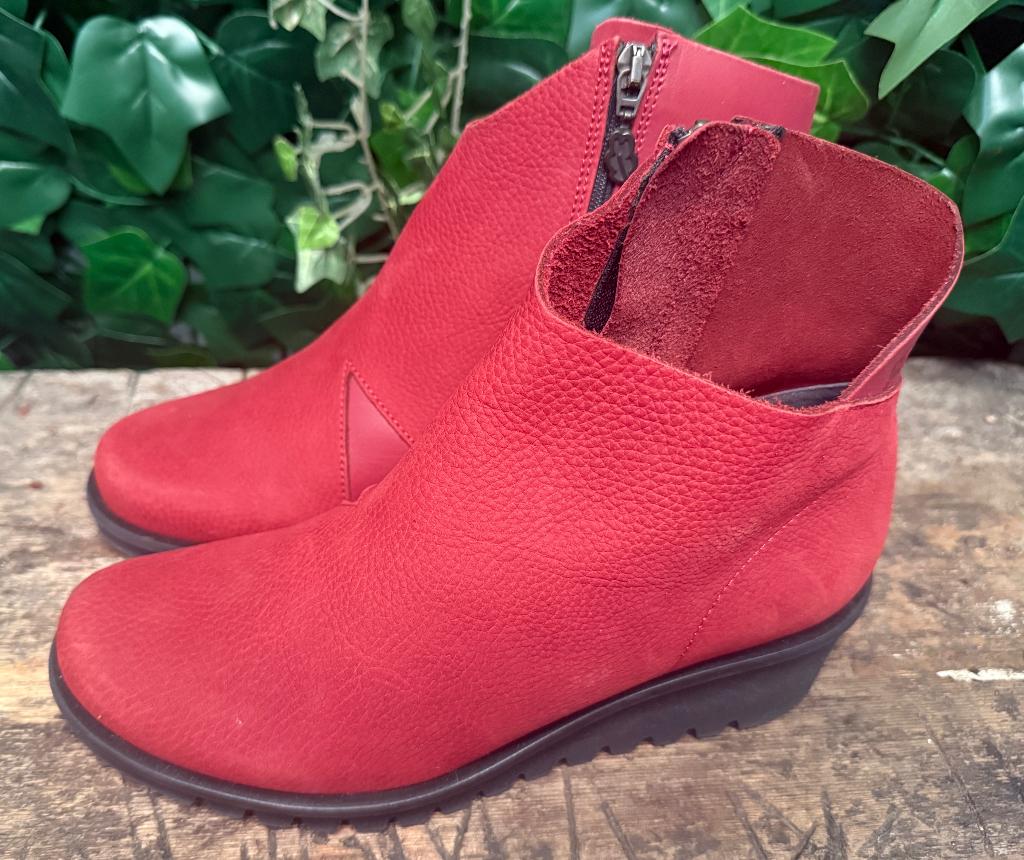 prachtige Nieuwe  laarsjes van Loints of Holland maat 39, Loints of holland, Lage of Enkellaarzen, Nieuw, Rood