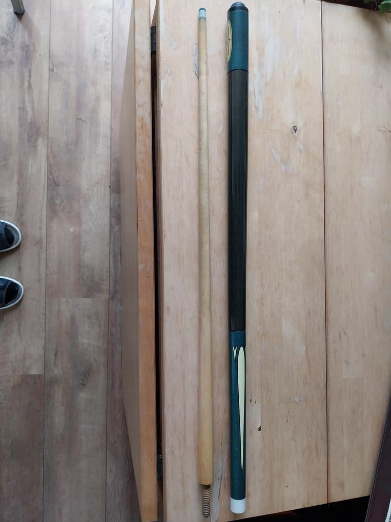 Biljartkeu 505 gram, Sport en Fitness, Biljarten en Poolen, Ophalen of Verzenden, Gebruikt, Keu of Ballen