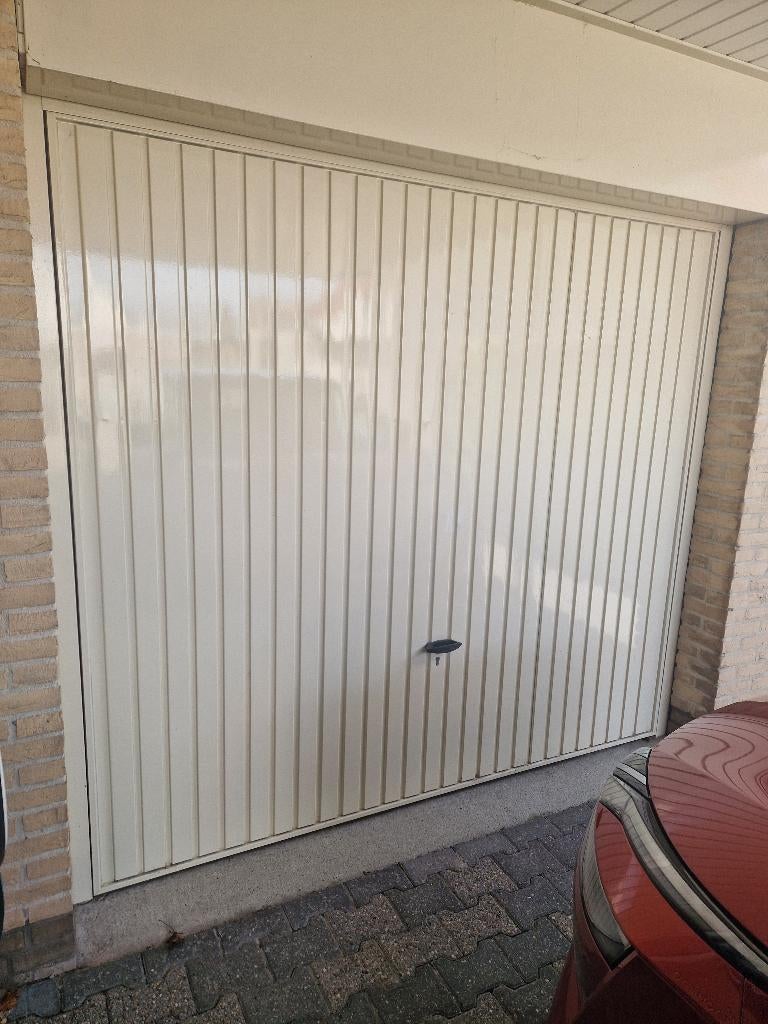 Novoferm garagedeur., Doe-het-zelf en Verbouw, Deuren en Horren, Ophalen, Gebruikt, Garagedeur, Metaal