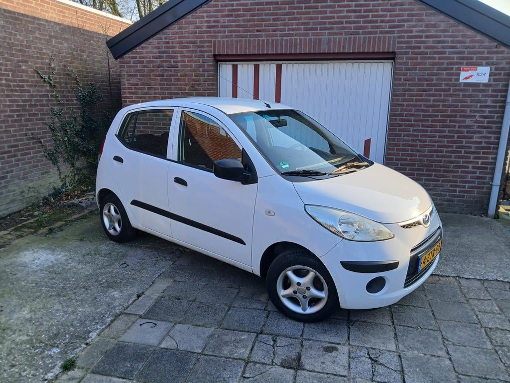 Hyundai i10 1.1 I 5DR 2008 Wit, Auto's, Hyundai, Bedrijf, i10, ABS, Airbags, Isofix, Lichtmetalen velgen, Radio, Benzine, Euro 4