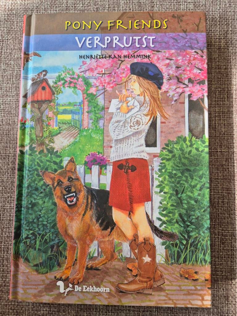 Pony Friends: Verprutst - Henriëtte Kan Hemmink, Boeken, Ophalen of Verzenden, Gelezen, Henriëtte Kan Hemmink, Fictie algemeen
