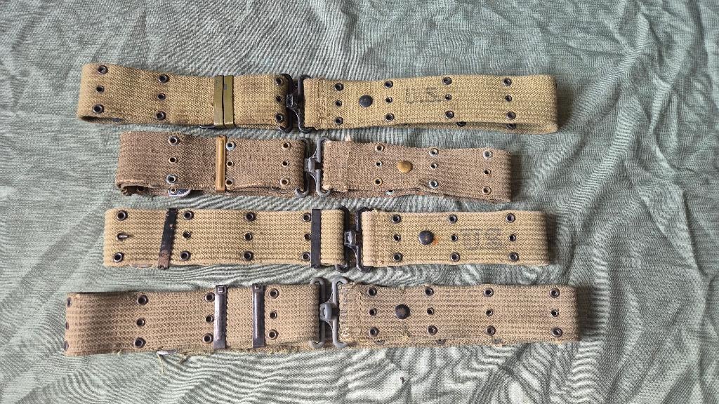 Collectie US m36 pistol belts, Verzamelen, Ophalen of Verzenden, Nederland, Embleem of Badge