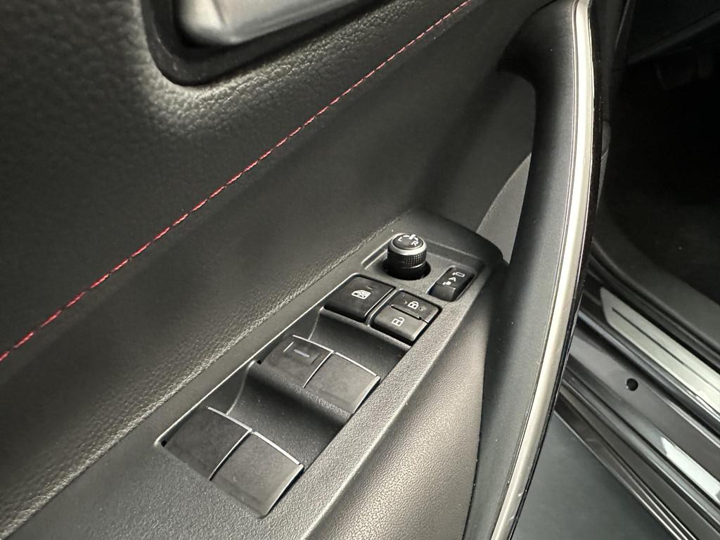 Toyota Corolla Hybrid 140 GR Sport GR Sport Plus, Head-Up Di, Auto's, Toyota, 450 kg, Gebruikt, 4 cilinders, Origineel Nederlands