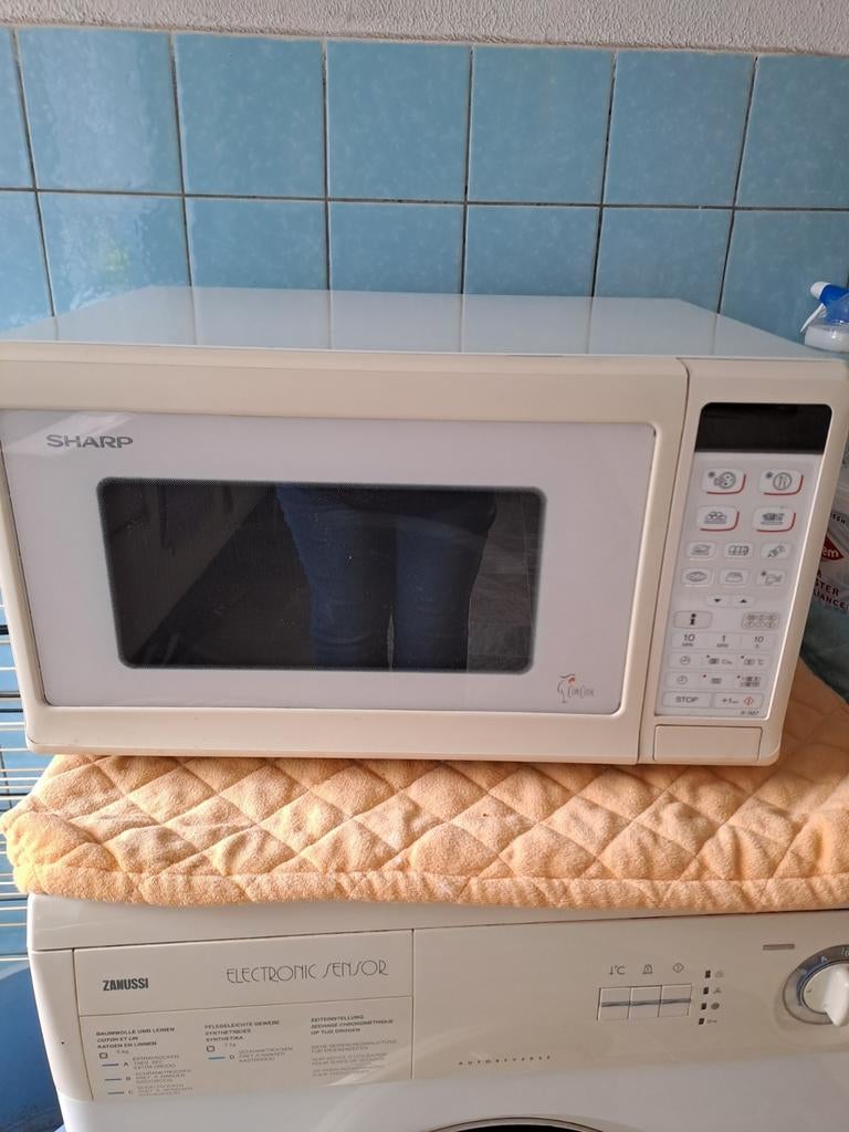 Combi magnetron merk Sharp., Ophalen, Combimagnetron, Crisp, Gebruikt