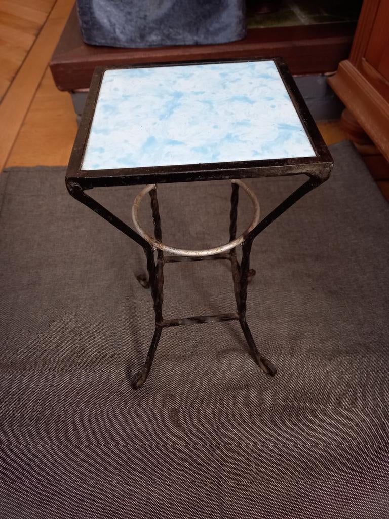 Vintage smeedijzeren bijzettafeltje, jaren '70., Huis en Inrichting, Tafels | Bijzettafels, Minder dan 45 cm, Minder dan 55 cm