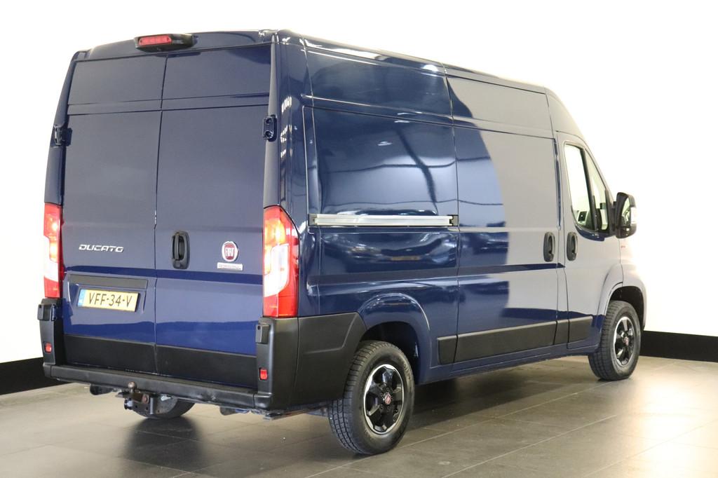 Fiat Ducato 2.3 MJ 130PK L2H2 - EURO 6 - Airco - Navi - Crui, Voorwielaandrijving, Stof, Gebruikt, Blauw