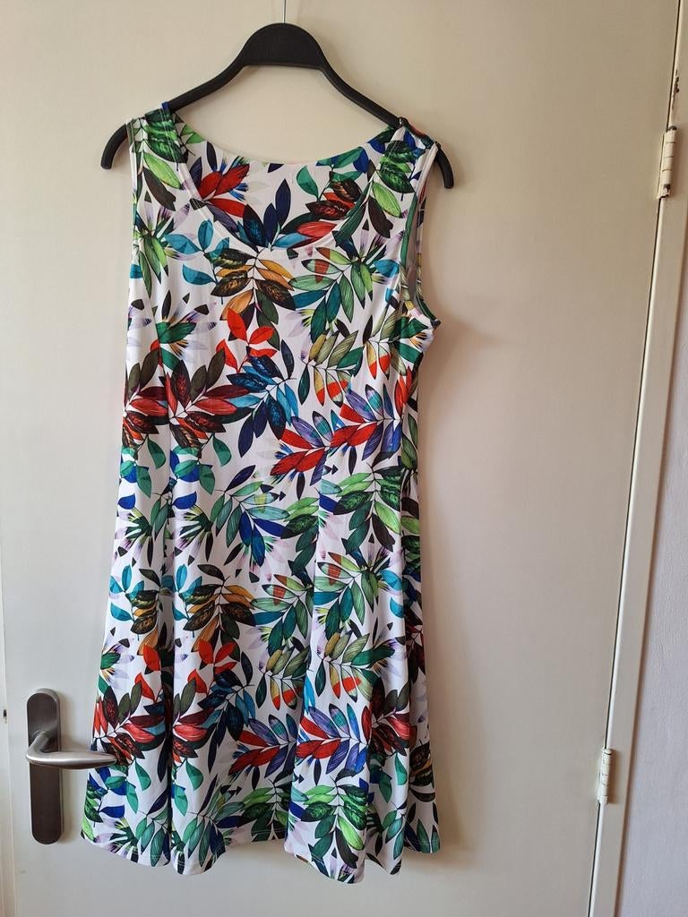 Dames zomer jurk  gebloemd maat M, Ophalen of Verzenden, Zo goed als nieuw, Maat 38/40 (M), Boven de knie