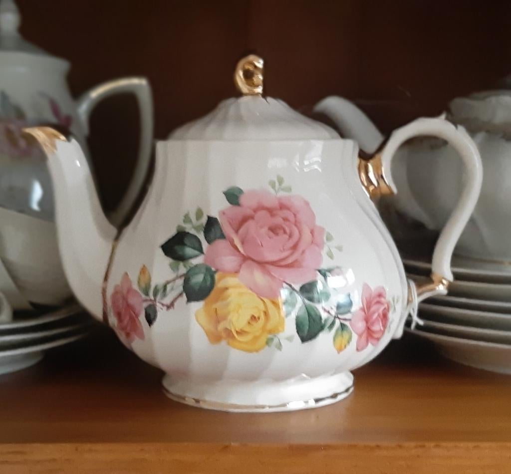 Engelse brocante theepot, Antiek en Kunst, Ophalen