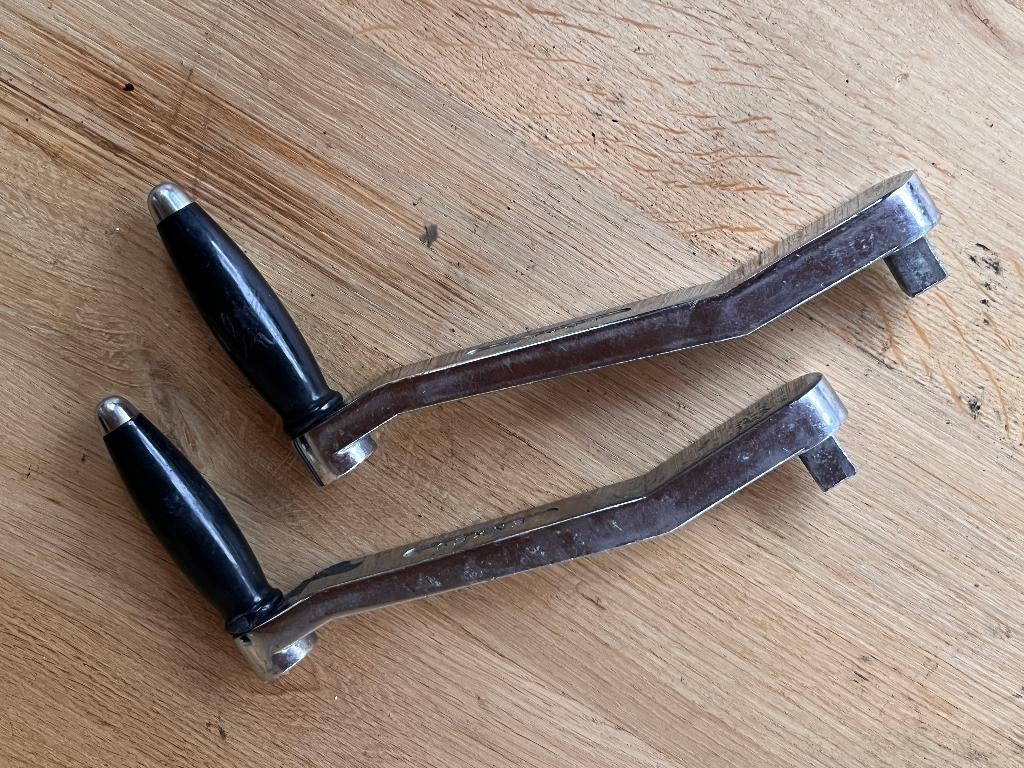 2 x Enkes lierhendel 30 cm, Ophalen of Verzenden, Gebruikt, Lijn of Blok