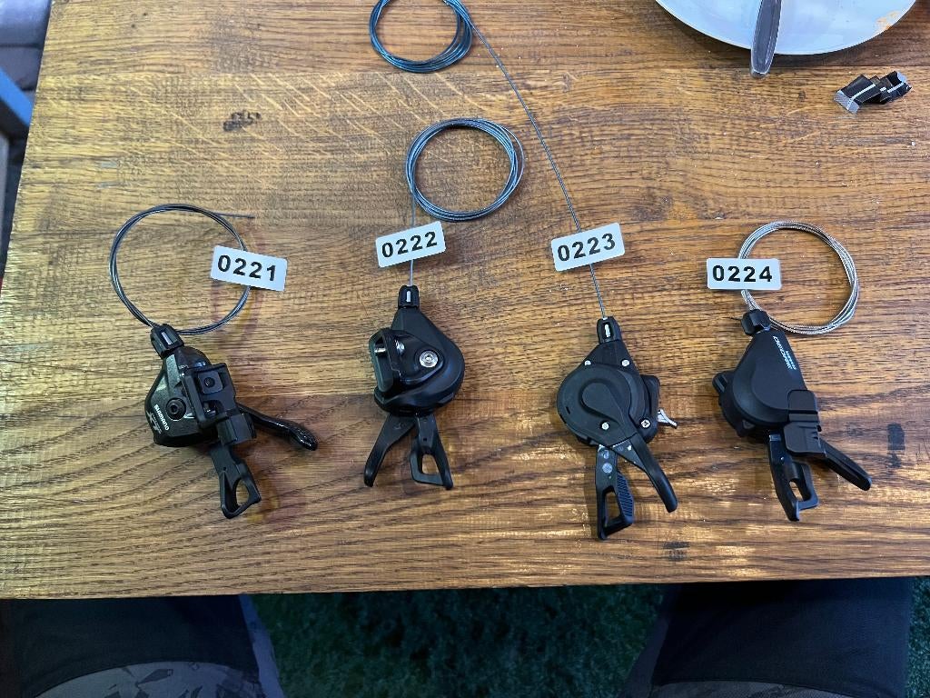 Verschillende Shimano verstellers, Ophalen of Verzenden, Zo goed als nieuw