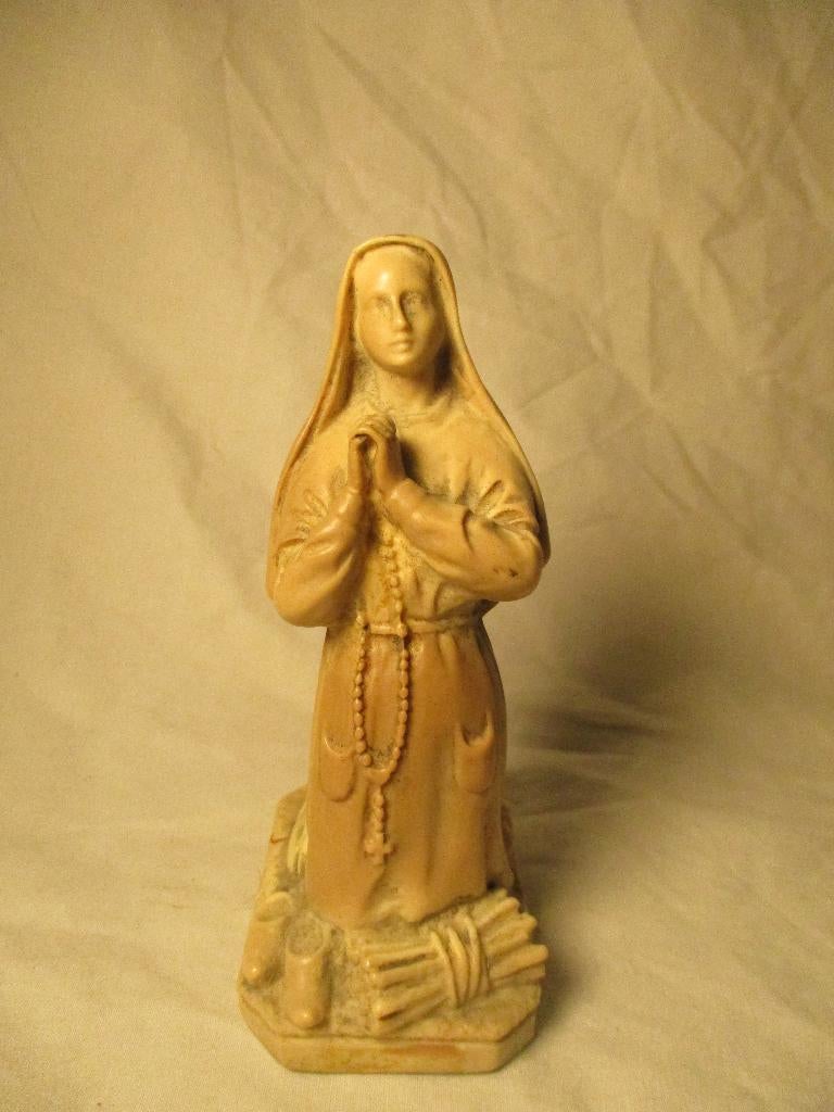 antiek beeldje Bernadette, Ophalen of Verzenden