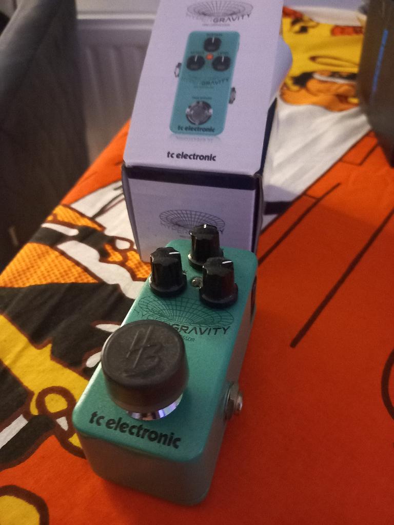 [65% prijs] TC Electronic Hypergravity Mini Compressor, Ophalen, Zo goed als nieuw, Compressor