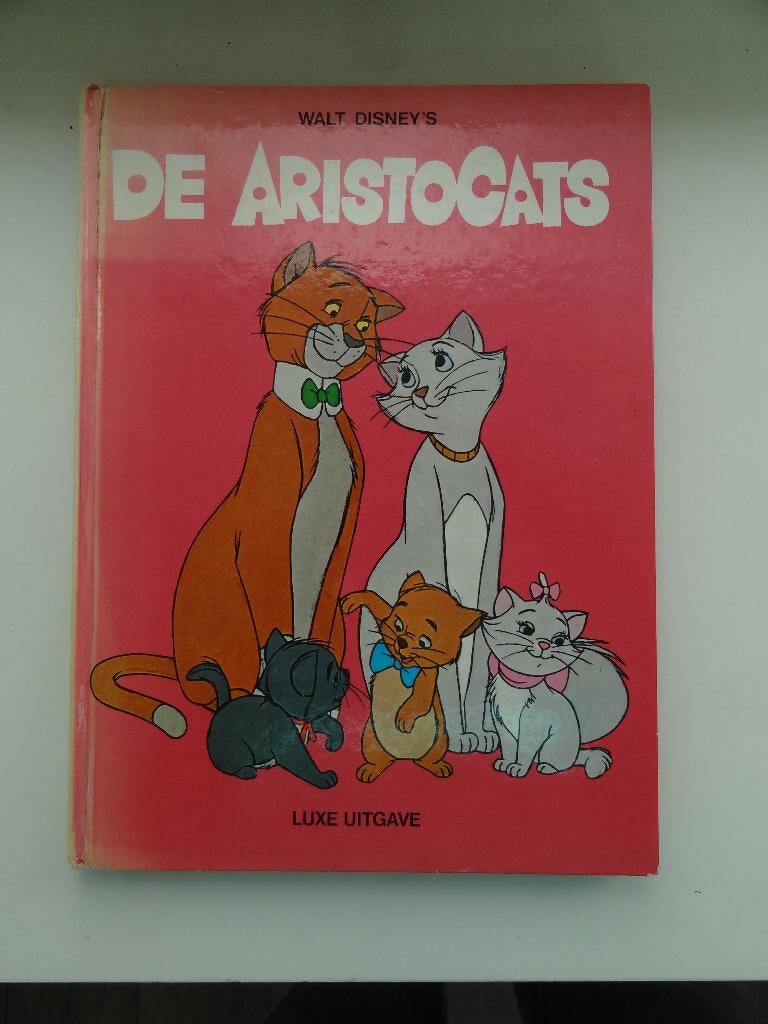 D041 Walt Disney's De Aristocats (hard cover) Luxe Uitgave 1, Boeken, Ophalen of Verzenden, Gelezen, Sprookjes