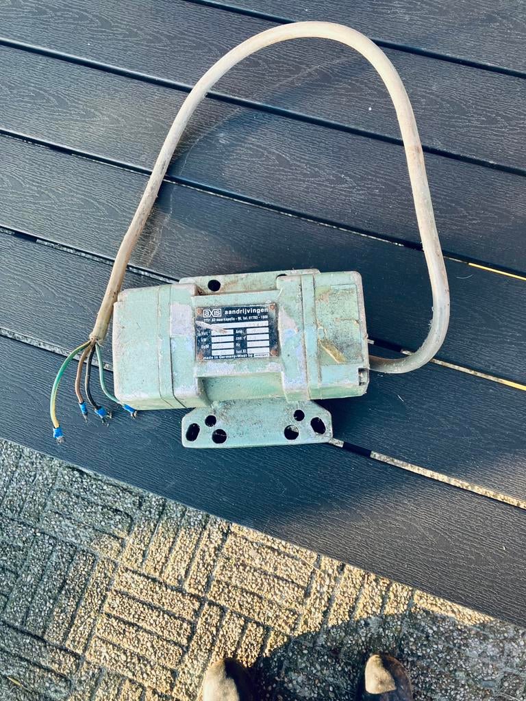 hydro pomp ford 5000 Tril motor 7 inductie lampen, Ophalen, Gebruikt, Kabel of Snoer