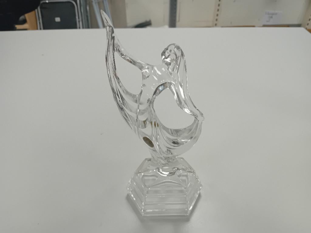 RCR Royal Crystal Rock balletdanseres, Ophalen