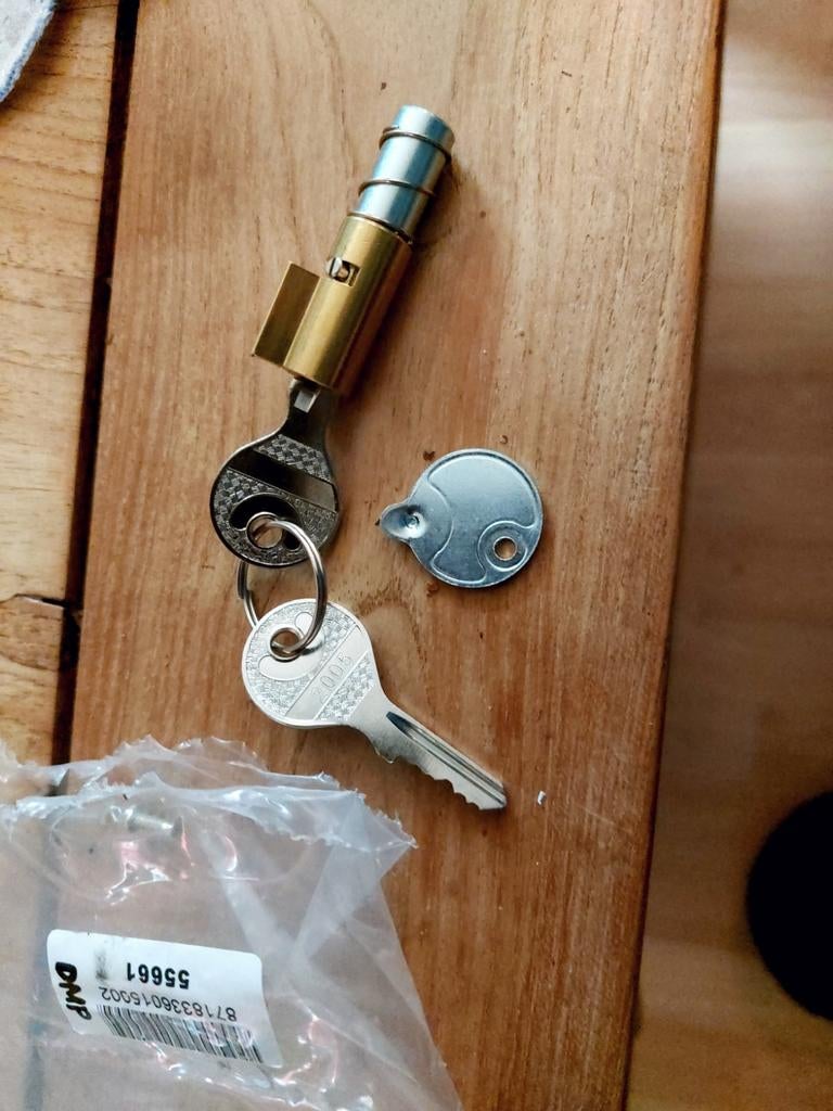 sleutel  lock, Ophalen of Verzenden, Overige modellen