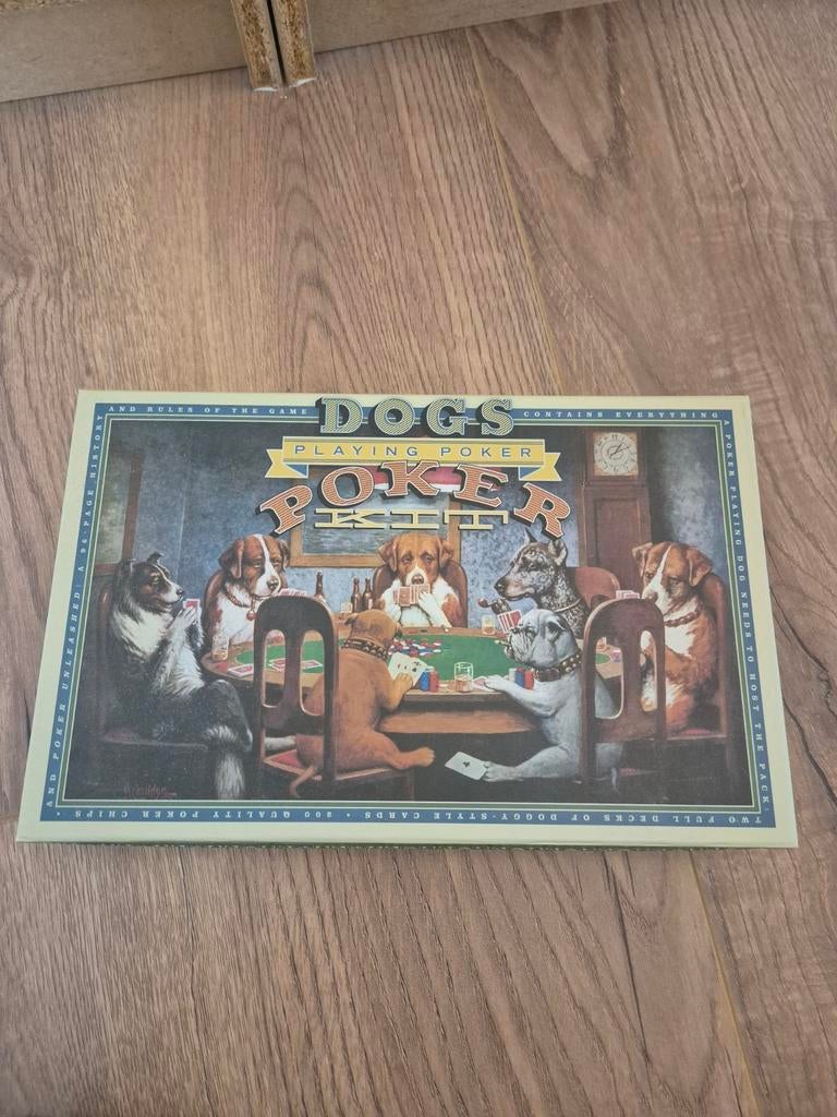 Nieuw - Pokerset 'Dogs Playing Poker', Vijf spelers of meer, Ophalen of Verzenden, Nieuw, Dogs Playing Poker
