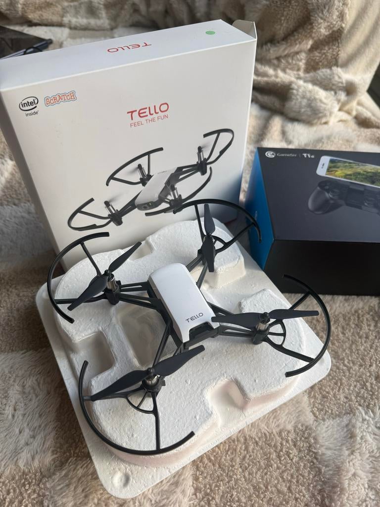Tello Drone met GameSir T1d Controller - Perfecte Starter Dr, Ophalen of Verzenden, Zo goed als nieuw