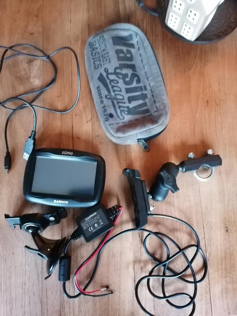 te koop garmin zumo navigatie, Motoren, Ophalen of Verzenden, Zo goed als nieuw