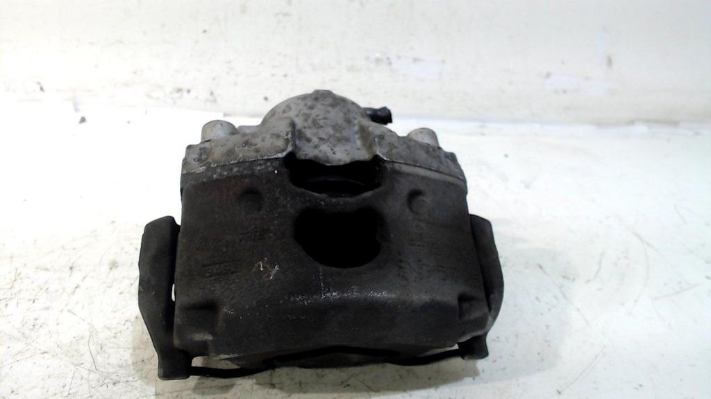 Remklauw rechts voor Opel Vectra, Onderdelen@venauto.nl, Van der Ven Autorecycling B.V., Gebruikt, Ettenseweg 76, 4706 PB Roosendaal, The Netherlands