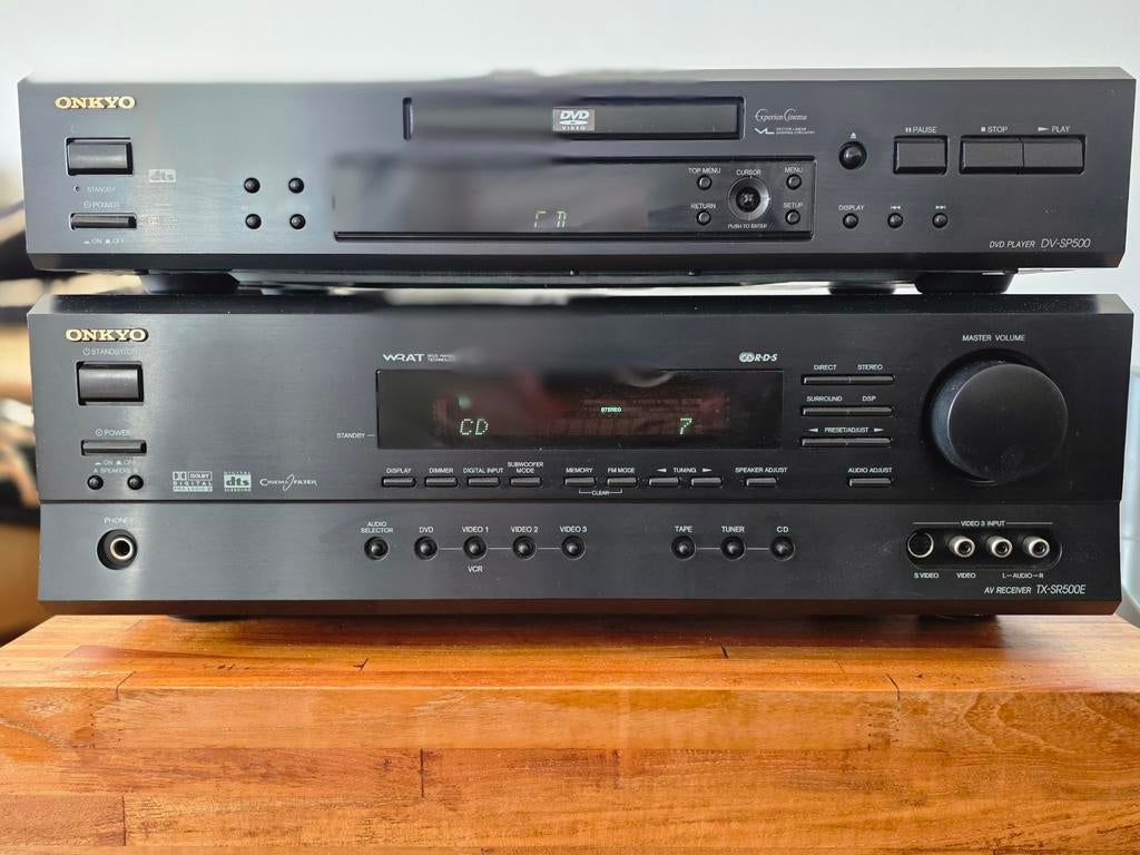 Onkyo TX-SR500E versterker & DV-SP500 DVD speler, Gebruikt, 70 watt of meer, 5.1-systeem, Dvd-speler