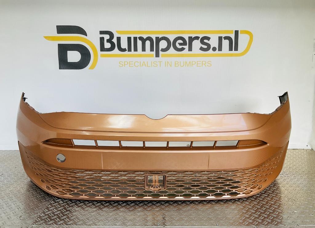 Bumper Volkswagen Caddy 2K7  2K7807221A Voorbumper 13012z, Ophalen of Verzenden
