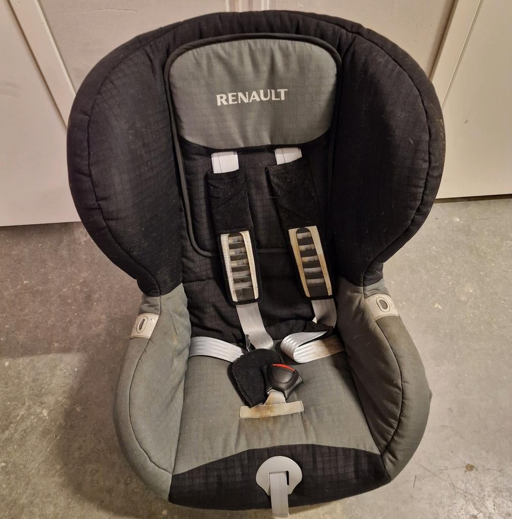 Autostoel van het merk Renault. 9 tm 18 kg. Kinderstoel., 9 t/m 18 kg, Ophalen, Overige merken, Gebruikt