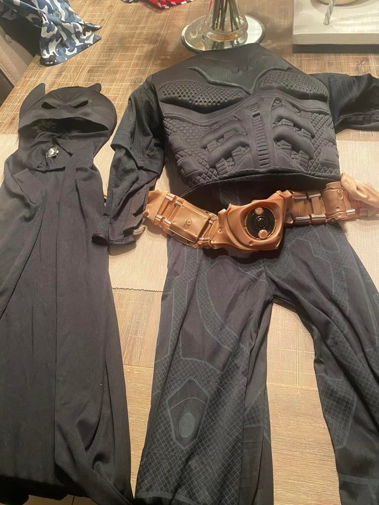 Batman pak 128/134, Kleding | Heren, Carnavalskleding en Feestkleding, Ophalen of Verzenden, Zo goed als nieuw, Overige maten