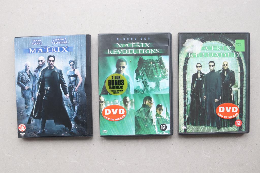 Matrix trilogy 3 DVD's: Matrix, Revolutions, Reloaded, Vanaf 12 jaar, Ophalen, Zo goed als nieuw, Fantasy