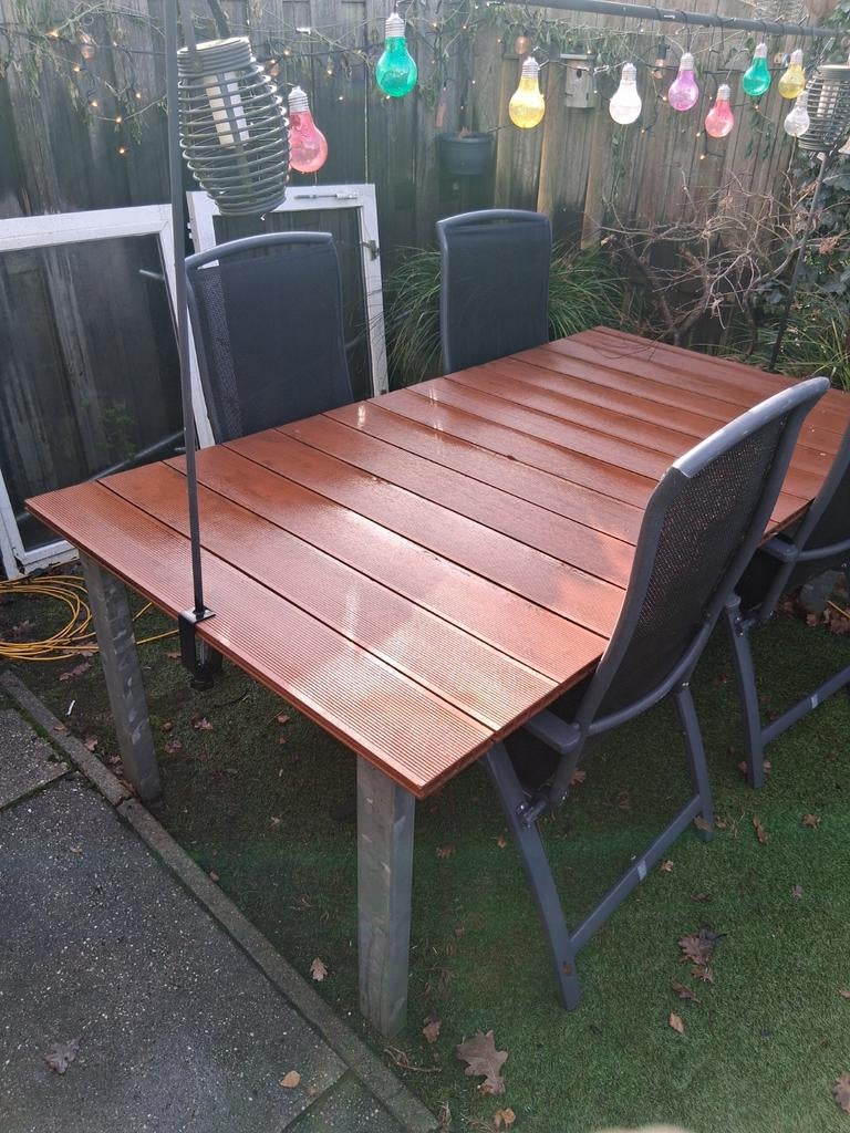 Tuinset - Tafel met 4 stoelen, Tuin en Terras, Tuinsets en Loungesets, Gebruikt, Tuinset, Overige materialen, 4 zitplaatsen, Ophalen