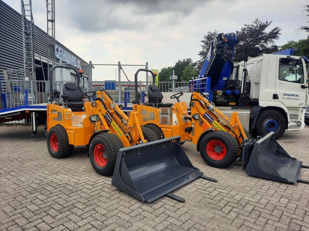 Gehuurd-nl | Verhuur van knikmops, verhuiswagen, 9-persbusje