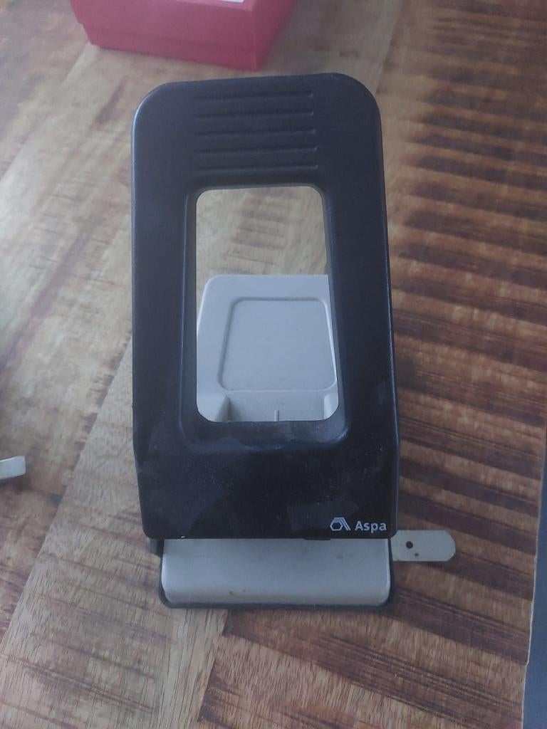 Aspa perforator, Diversen, Ophalen, Gebruikt
