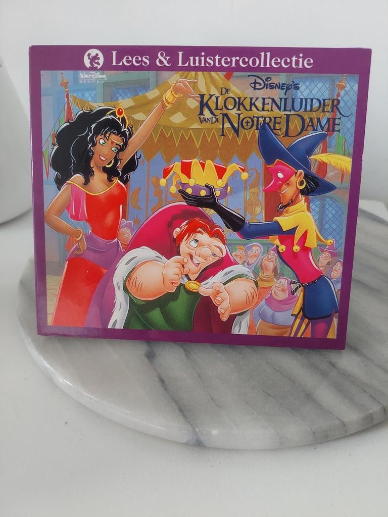 Disney de klokkenluider van de notre dame - lees/luisterboek, Ophalen of Verzenden, Zo goed als nieuw, Beeldje of Figuurtje