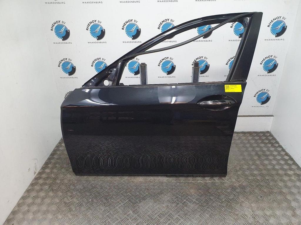 BMW 5 SERIES F10 550xi High Executive  PORTIER LV  2010, Gebruikt, Deur, Voor, Ophalen of Verzenden