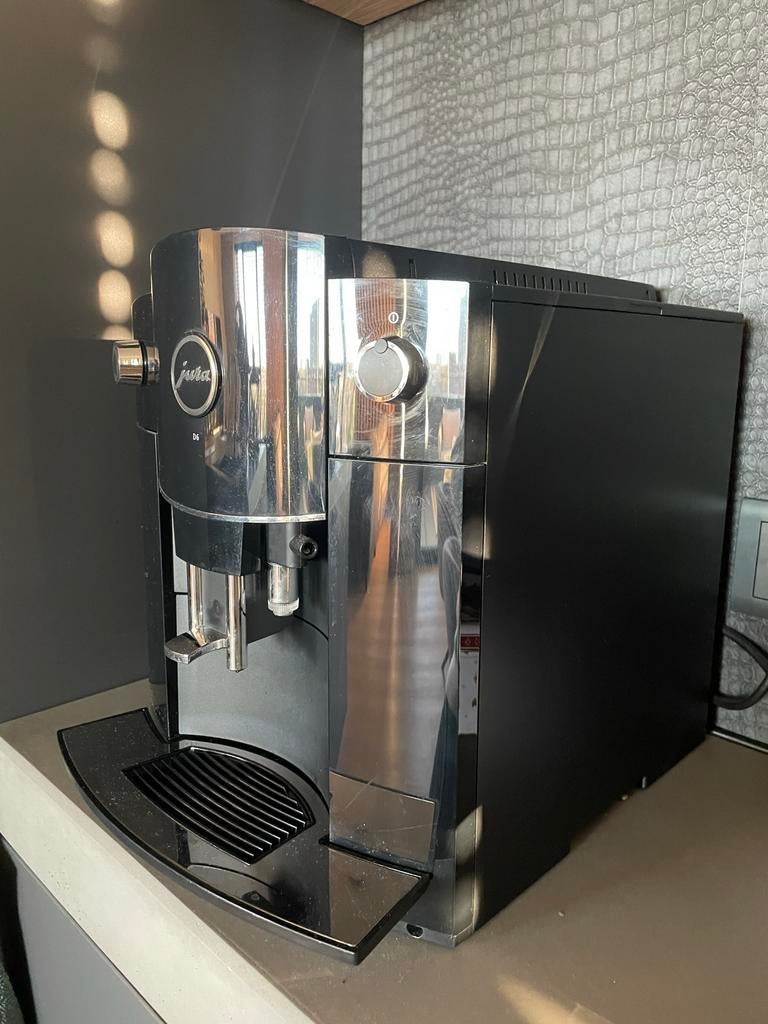 Jura D6 Espresso Machine - Zo goed als nieuw!, Witgoed en Apparatuur, Koffiezetapparaten, Stoompijpje, Espresso apparaat, Zo goed als nieuw