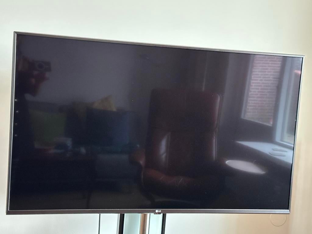LG 49SK8000PLB 49" 4K Smart TV met TV stand, Ophalen, LED, Zo goed als nieuw, 100 Hz