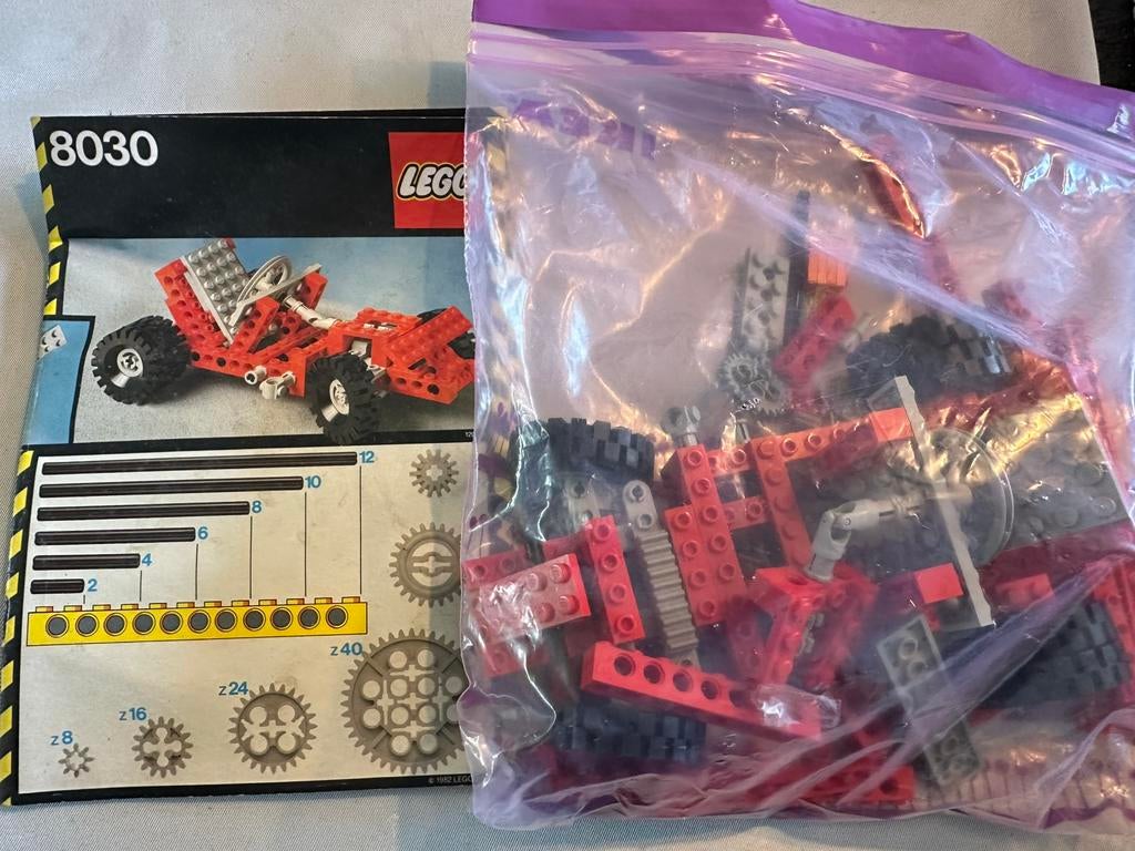 Lego technic 8030 universal building set, Ophalen of Verzenden, Zo goed als nieuw
