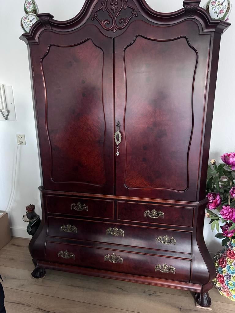 Donkerbruine houten kast met lades, Huis en Inrichting, Kasten | Overige, Ophalen of Verzenden, Gebruikt